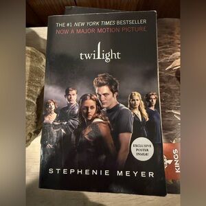 ‘Twilight’ & ‘New Moon’ Twilight Saga Book set